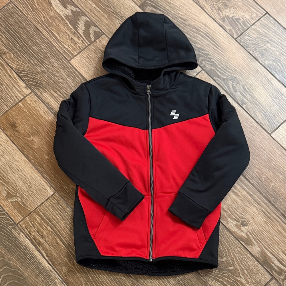 Place Sport Black and Red Kids Winter Jacket - Large (10/12)
